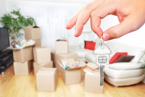 Commercial moving van support in Dagenham