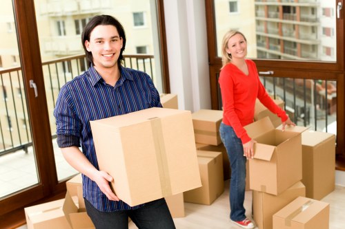 Local moving vehicle suitable for house and flat moves in Dagenham
